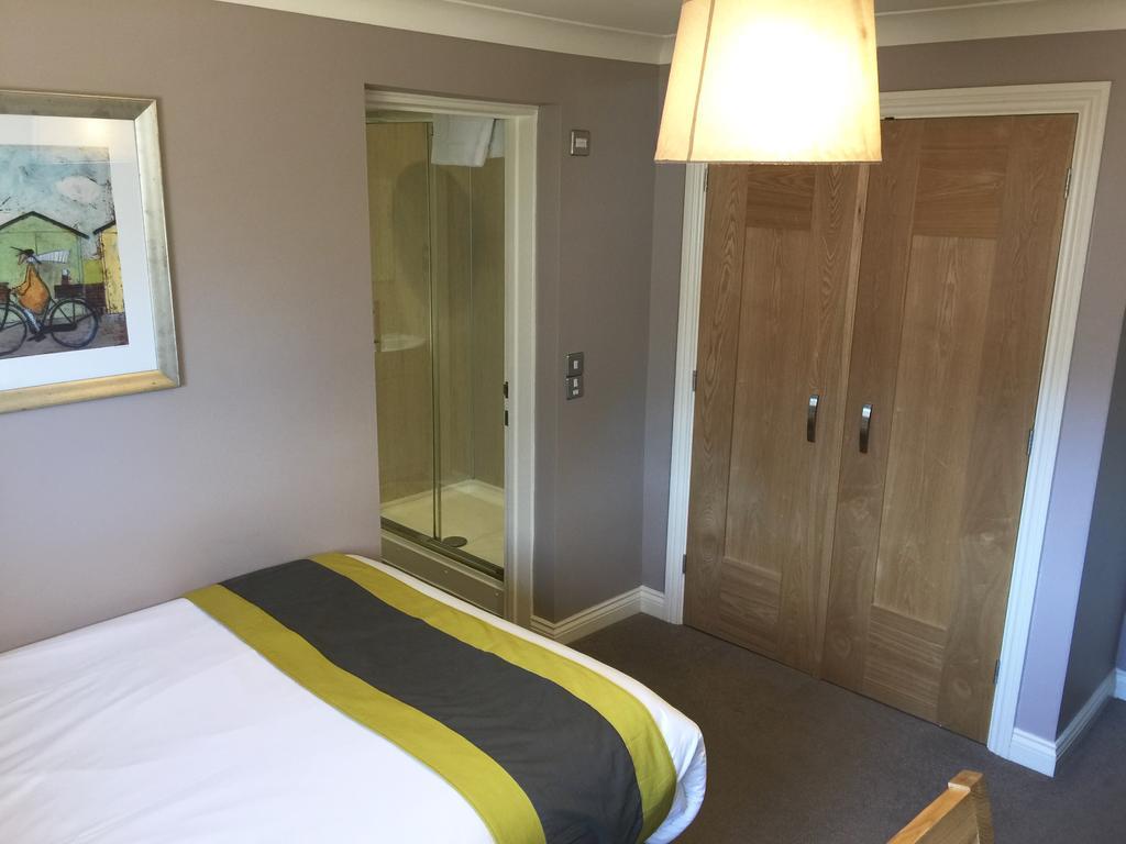 Breckland Lodge Attleborough Extérieur photo